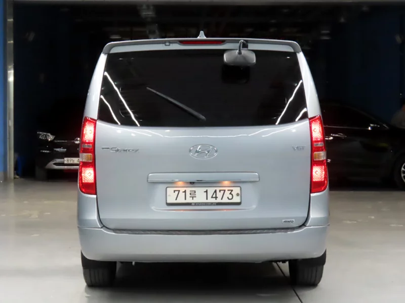 Hyundai Grand Starex