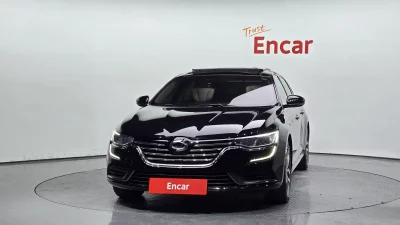 Renault SM6