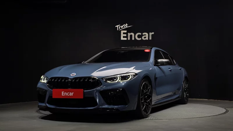 BMW M8