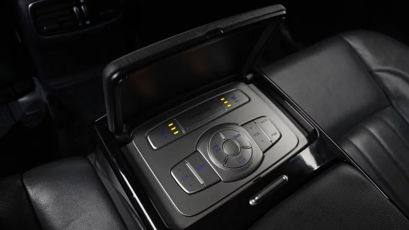 Hyundai Genesis