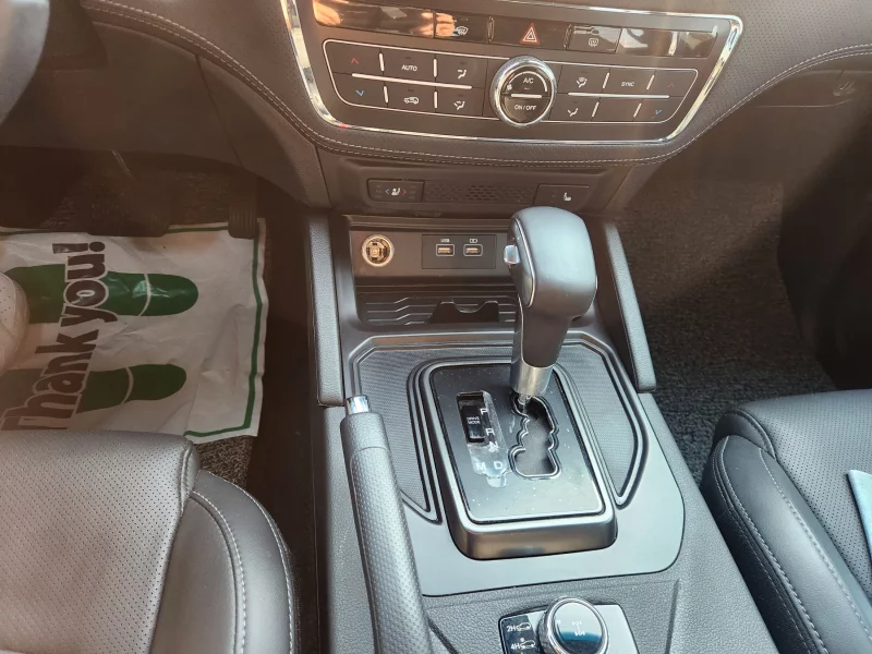 SsangYong Rexton Sports