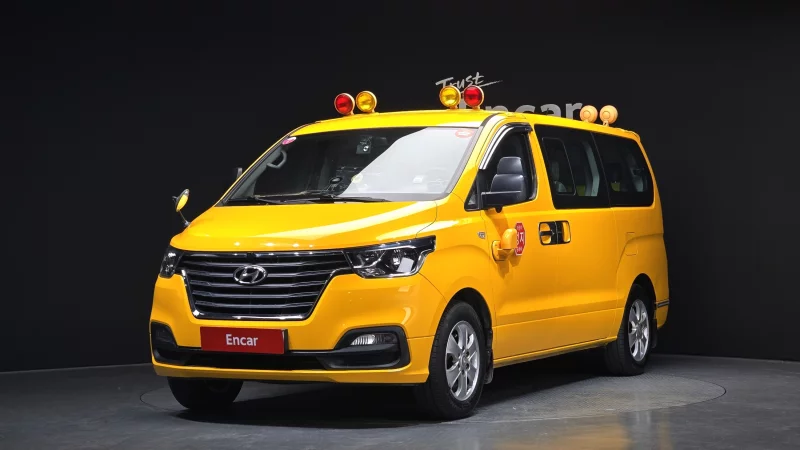 Hyundai Grand Starex