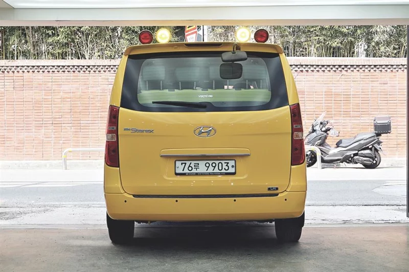 Hyundai Grand Starex