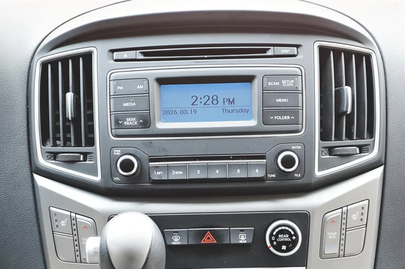 Hyundai Grand Starex