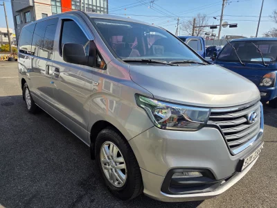 Hyundai Grand Starex