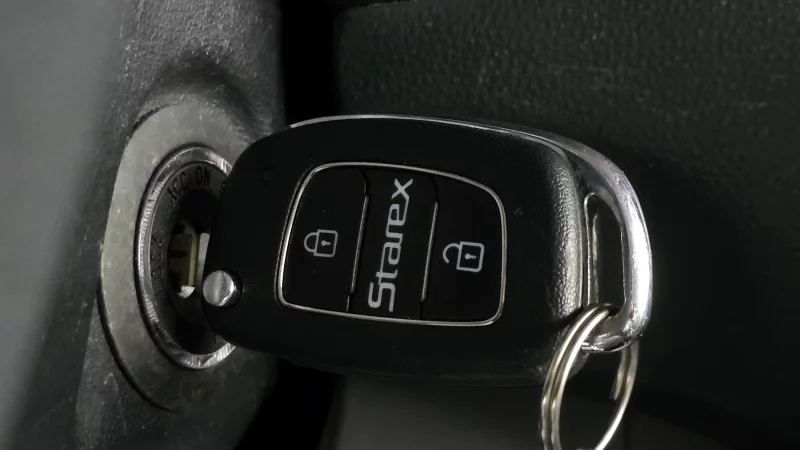 Hyundai Grand Starex