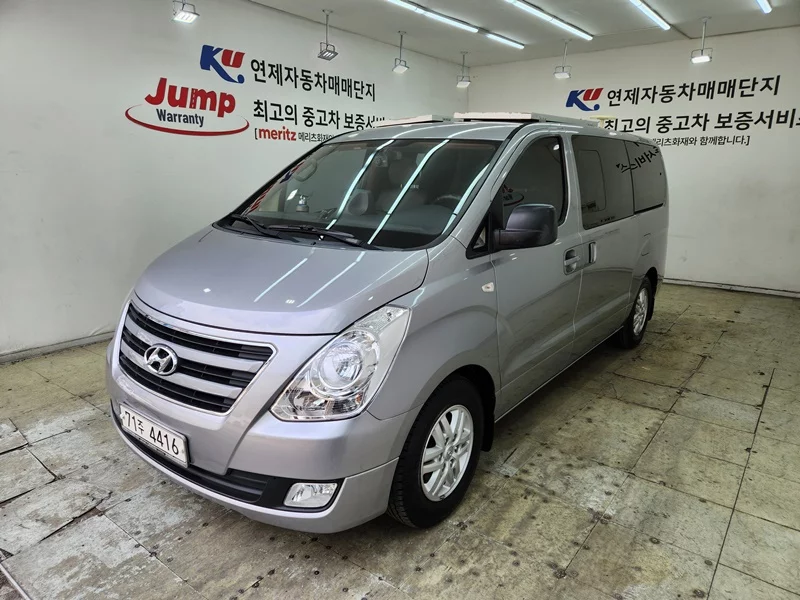 Hyundai Grand Starex
