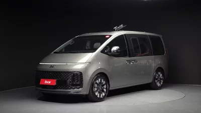 Hyundai Staria