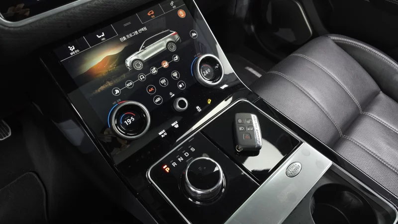 Land Rover RANGE ROVER VELAR