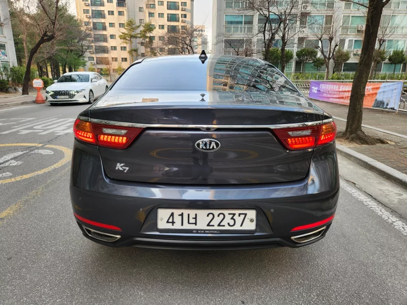 Kia K7