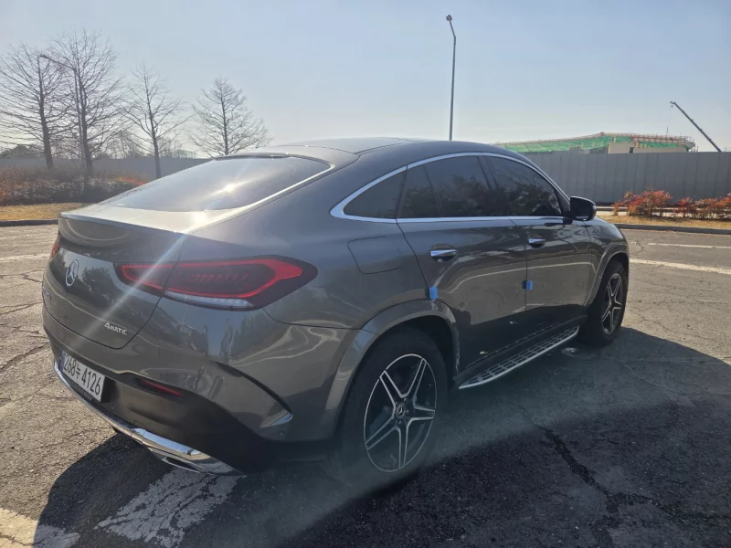 Mercedes-Benz GLE-Class