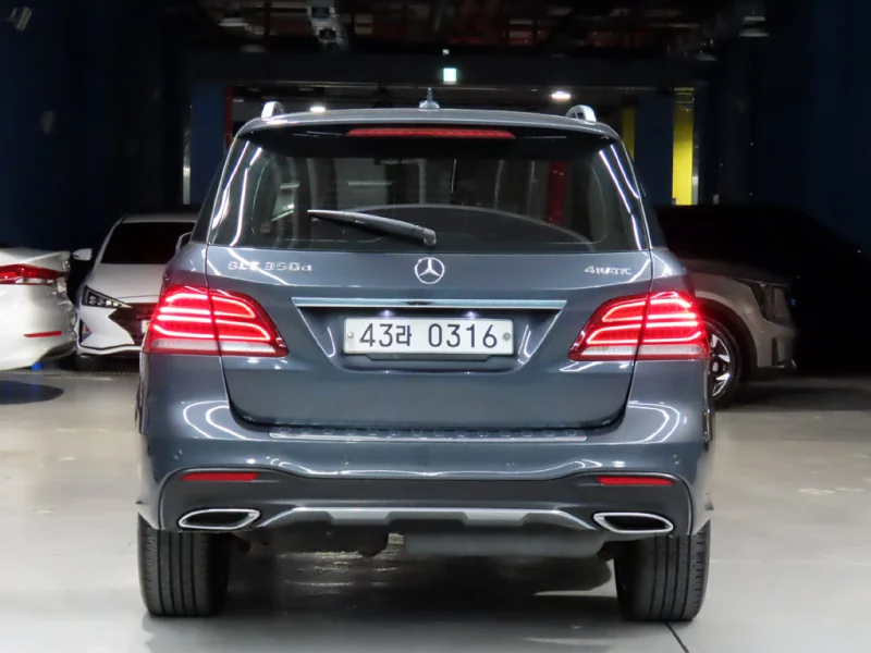 Mercedes-Benz GLE-Class