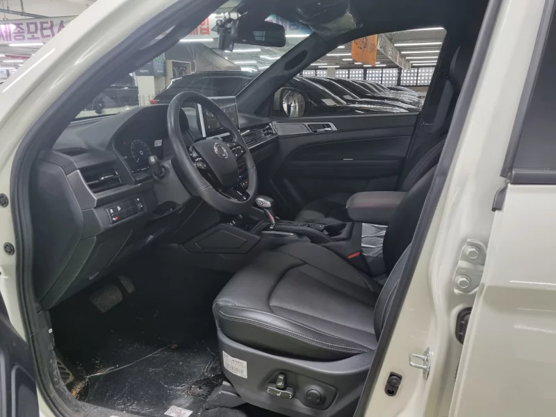 SsangYong Rexton Sports