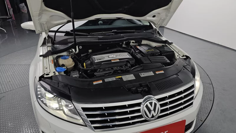 Volkswagen PASSAT CC