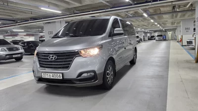 Hyundai Grand Starex
