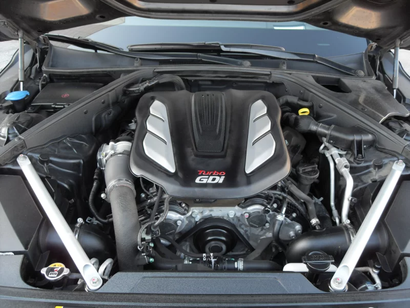 Genesis EQ900