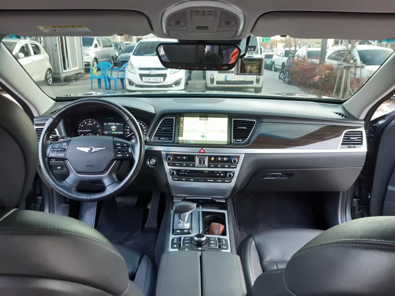 Genesis G80
