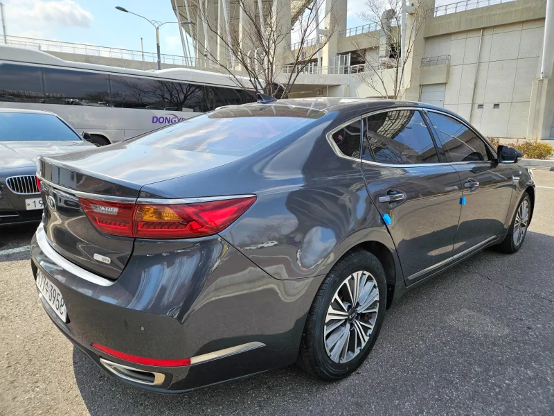 Kia K7