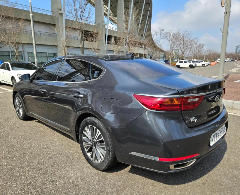 Kia K7