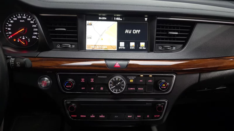 Kia K7