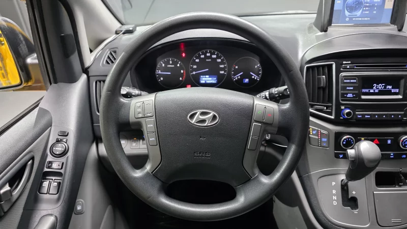 Hyundai Grand Starex