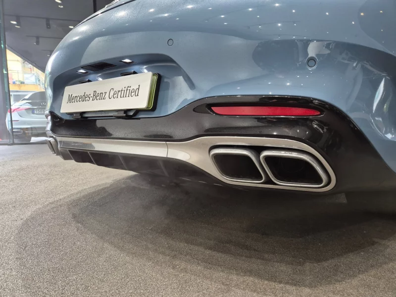 Mercedes-Benz SL-Class