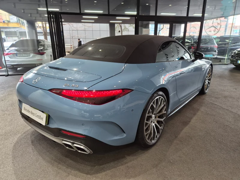 Mercedes-Benz SL-Class