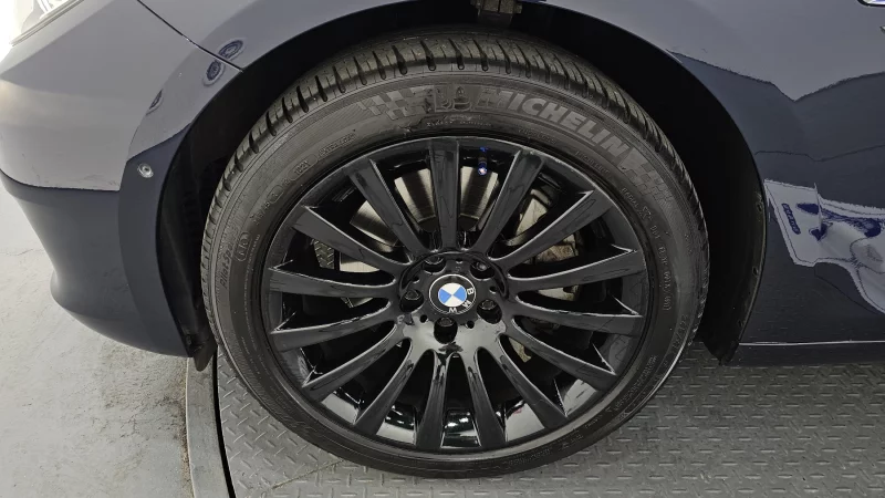 BMW 5-Series Gran Turismo