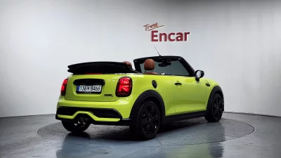 MINI Cooper Convertible