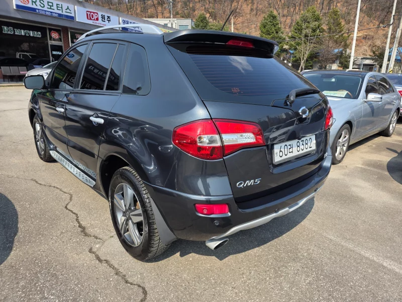Renault QM5