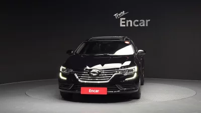 Renault SM6