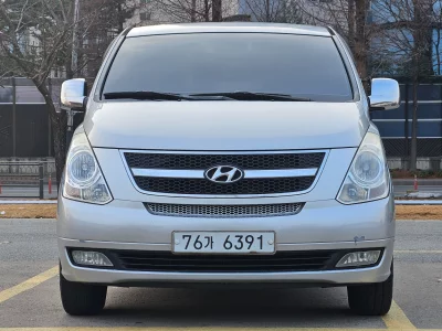 Hyundai Grand Starex