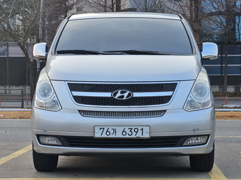 Hyundai Grand Starex