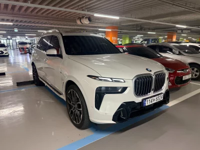 BMW X7