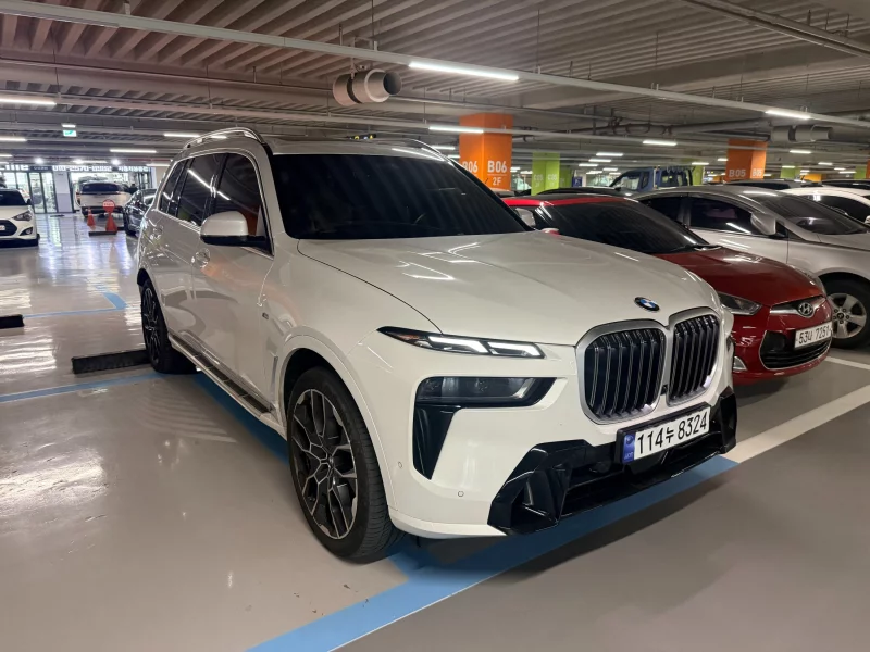 BMW X7