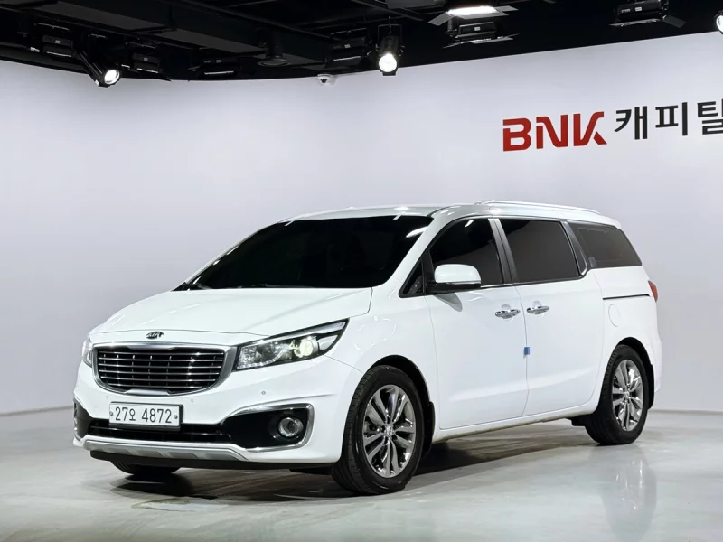 Kia Carnival