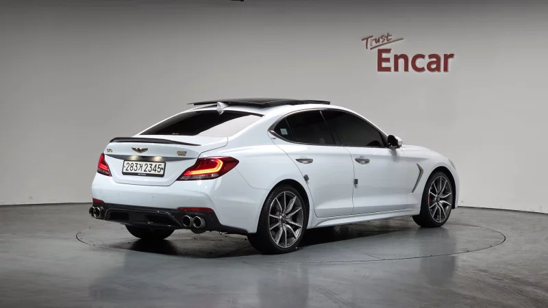 Genesis G70