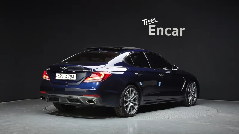 Genesis G70