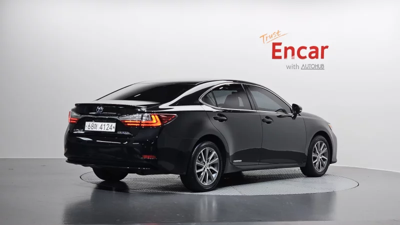 Lexus ES300h
