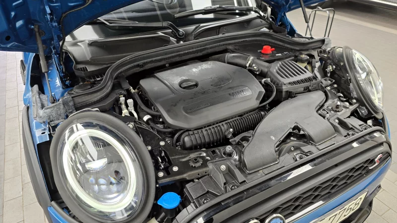 MINI Cooper Convertible