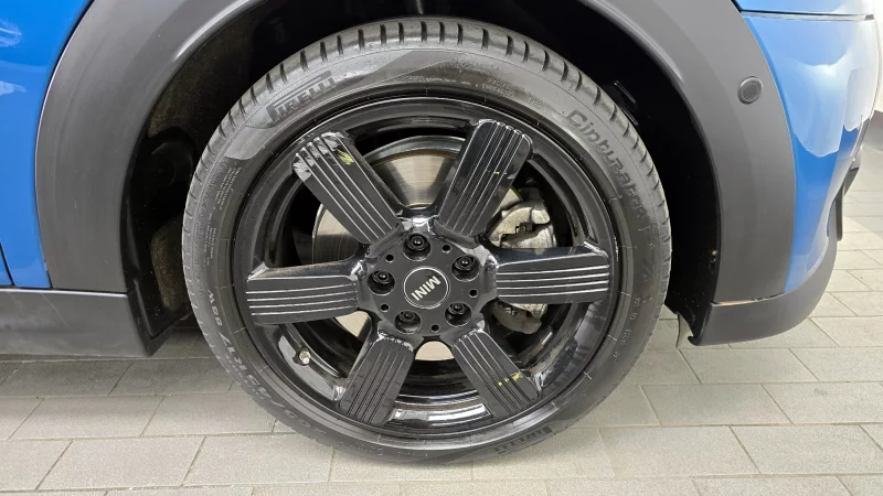 MINI Cooper Convertible