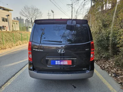 Hyundai Grand Starex