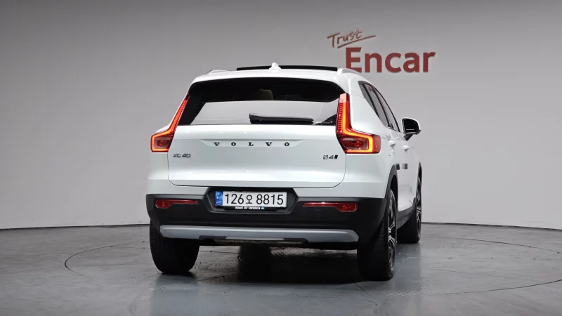 Volvo XC40