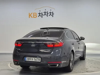 Kia K7