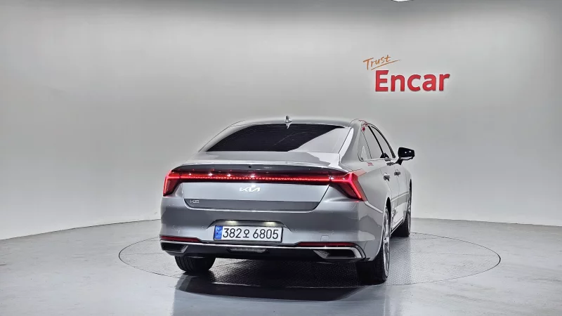 Kia K8