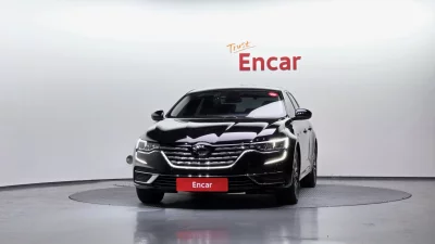 Renault SM6