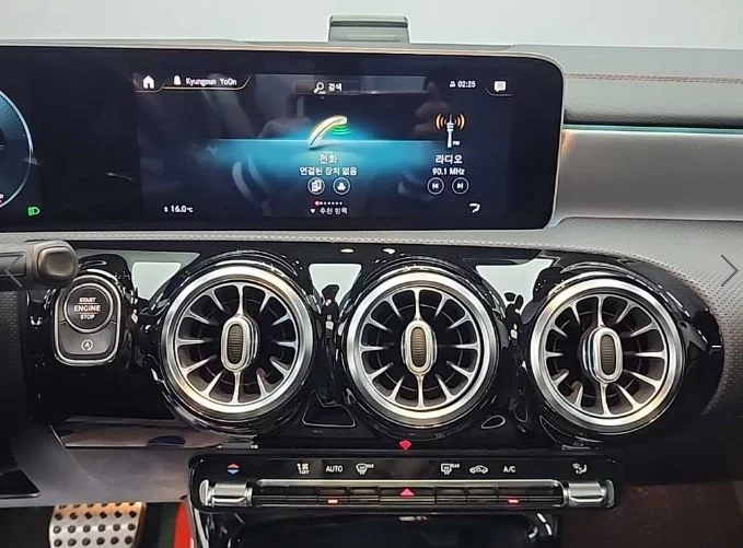 Mercedes-Benz CLA-Class