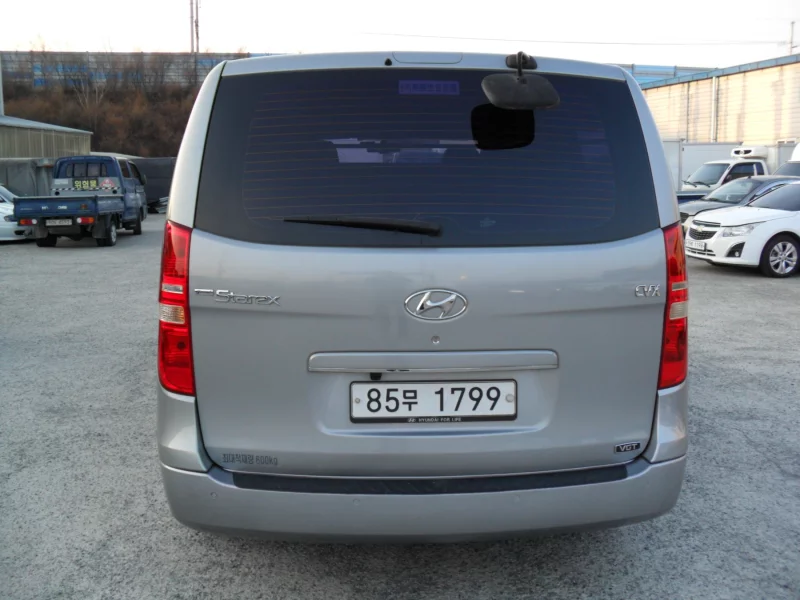 Hyundai Grand Starex