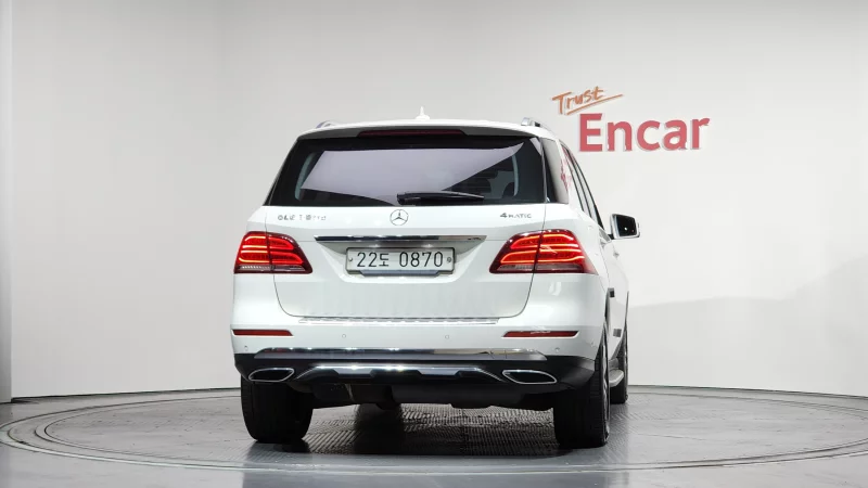 Mercedes-Benz GLE-Class