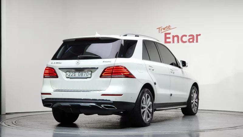 Mercedes-Benz GLE-Class